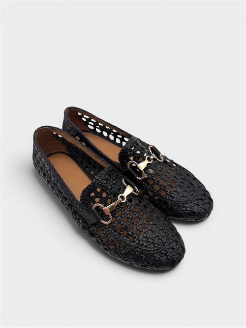 Mocassino intrecciato nero con morsetto dorato IL LACCIO | VR29021/3785PELLEBLACK
